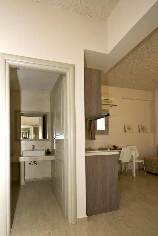Alafouzos Studios & Apartments Kamári 客房 照片